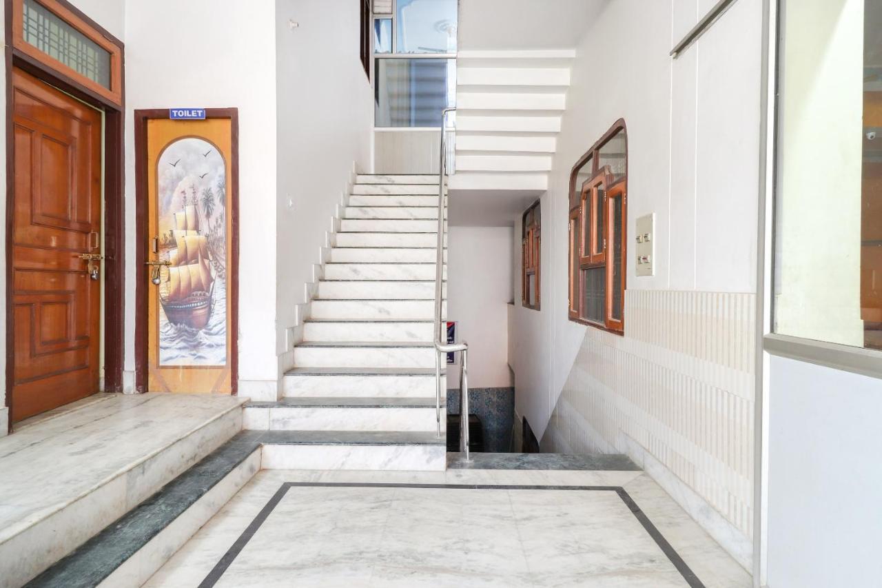 Spot On 70311 Rangoli Palace Hotel Lucknow Exterior photo